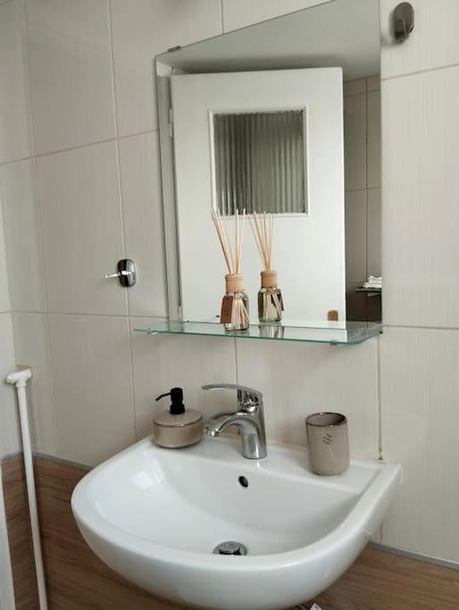 Vicky'S Central Apartment Corinth エクステリア 写真